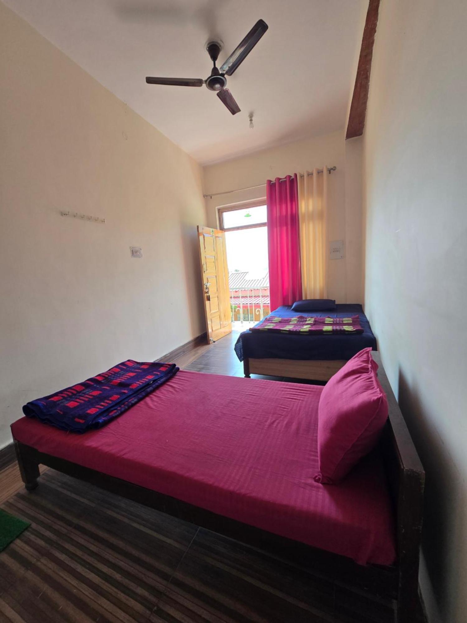 Dwarika Hotel Dwarahat Quarto foto